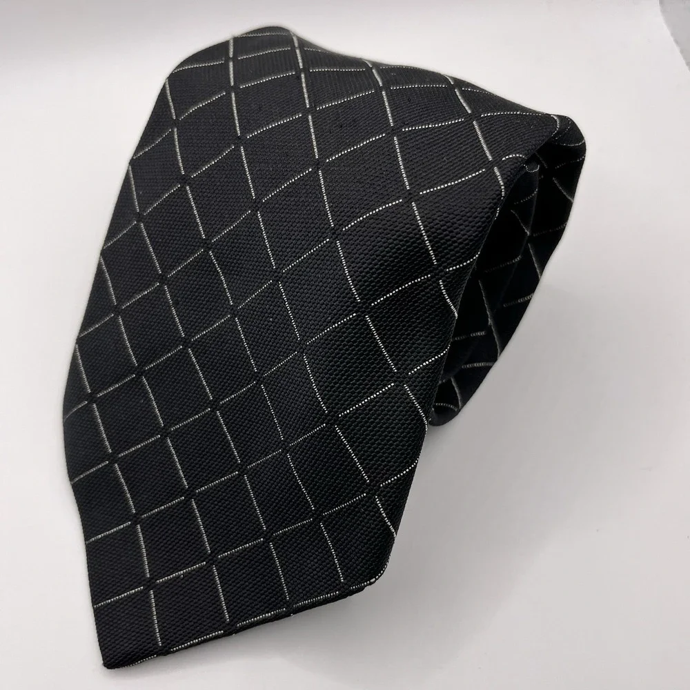 Faconnable Men's Designer Necktie Black Geometric Tie Hand Made In France‎